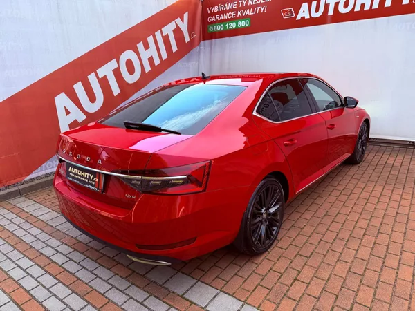 Škoda Superb 2.0 TDi DSG 4x4 L&K, ČR - foto 8