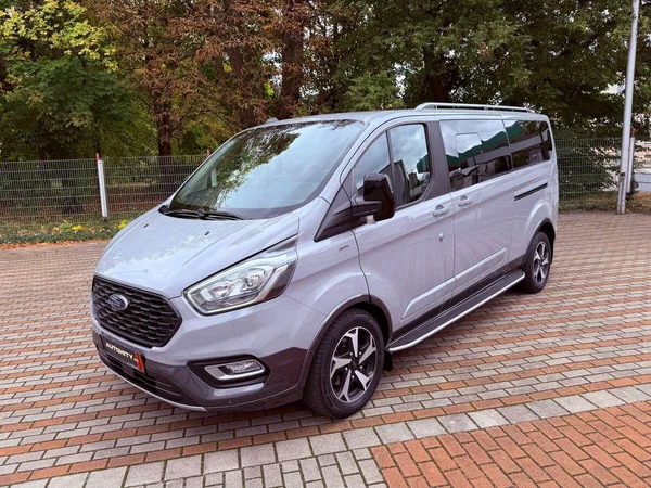 Ford Tourneo Custom 2.0 TDCi Active Aut., ČR, 1.Ma