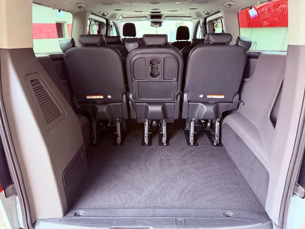 Ford Tourneo Custom 2.0 TDCi Active Aut., ČR, 1.Ma - foto 13