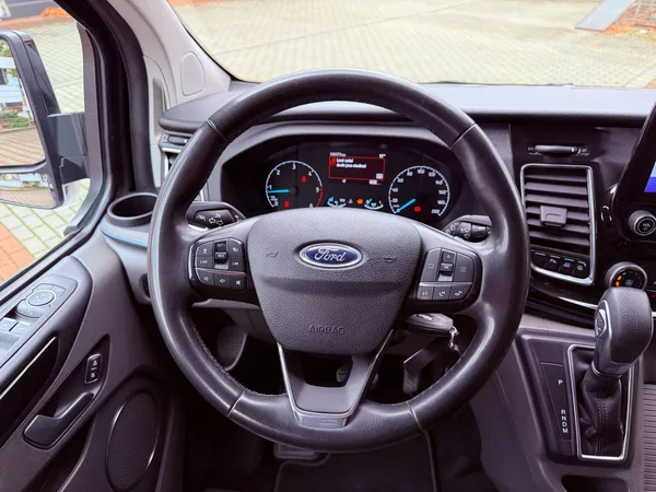 Ford Tourneo Custom 2.0 TDCi Active Aut., ČR, 1.Ma - foto 21