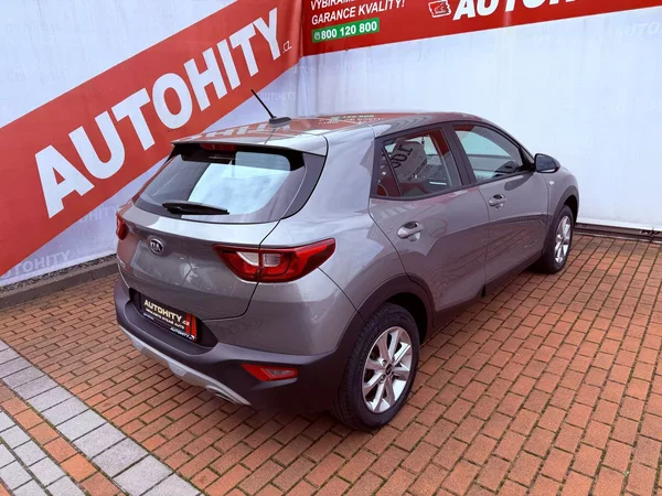 Kia Stonic 1.4 Edition 7, Serviska, 1.Maj - foto 6