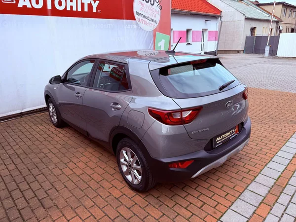 Kia Stonic 1.4 Edition 7, Serviska, 1.Maj - foto 8