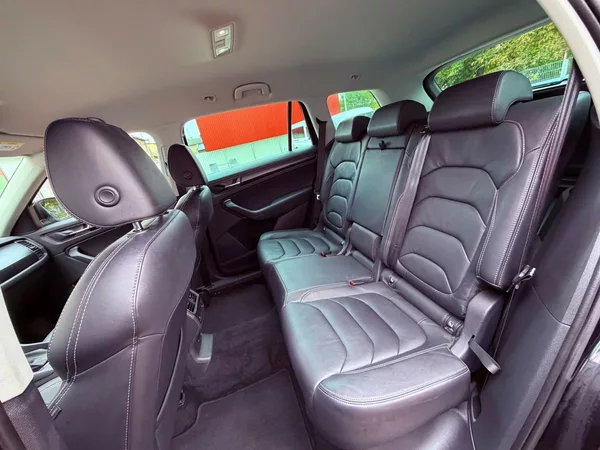 Škoda Kodiaq 2.0 TSi Style 4x4 DSG, 1.Maj, - foto 13
