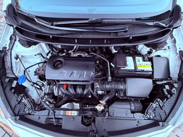 Hyundai i30 1.4 16V, Serviska, 1.Maj - foto 28