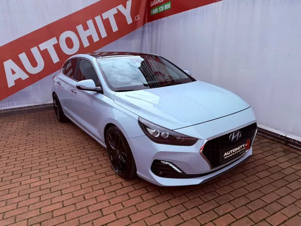 Hyundai i30 1.4 T-GDi Premium Aut., Servis - foto 5