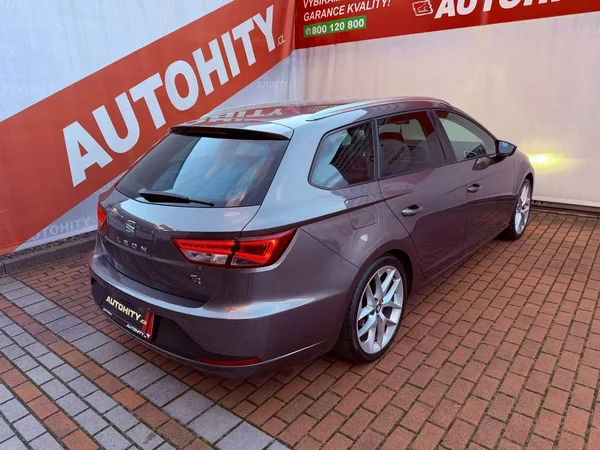 Seat Leon 1.4 TSi FR, Serviska - foto 7