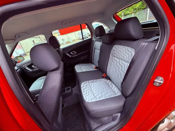Škoda Fabia 1.6 Elegance, AutoAC, Serviska - foto 11