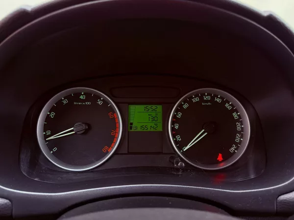 Škoda Fabia 1.6 Elegance, AutoAC, Serviska - foto 16