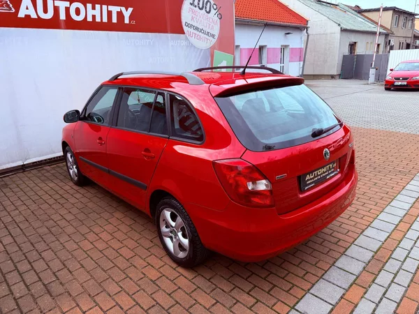Škoda Fabia 1.6 Elegance, AutoAC, Serviska - foto 8