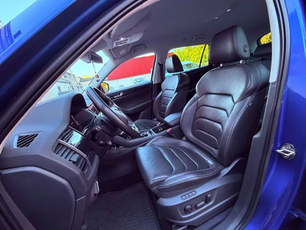 Škoda Kodiaq 2.0 TDi Style 4x4 DSG, ČR, 1.M - foto 20
