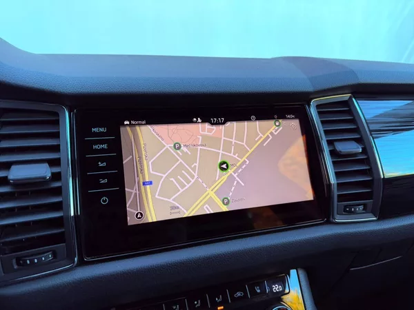 Škoda Kodiaq 2.0 TDi Style 4x4 DSG, ČR, 1.M - foto 30