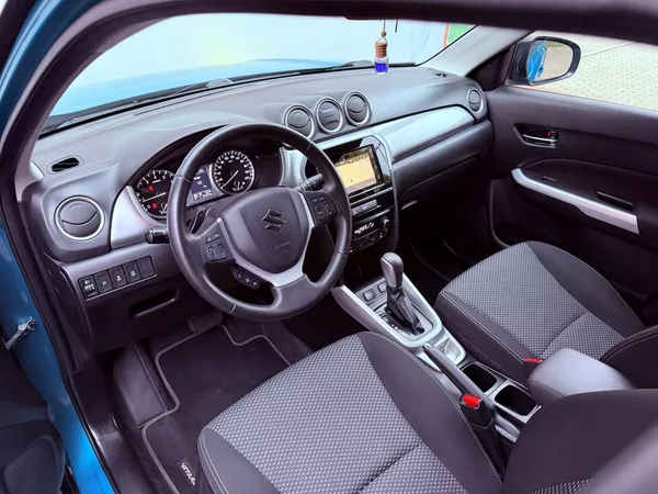 Suzuki Vitara 1.6 Comfort Aut., Serviska - foto 14