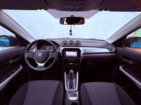 Suzuki Vitara 1.6 Comfort Aut., Serviska - foto 16