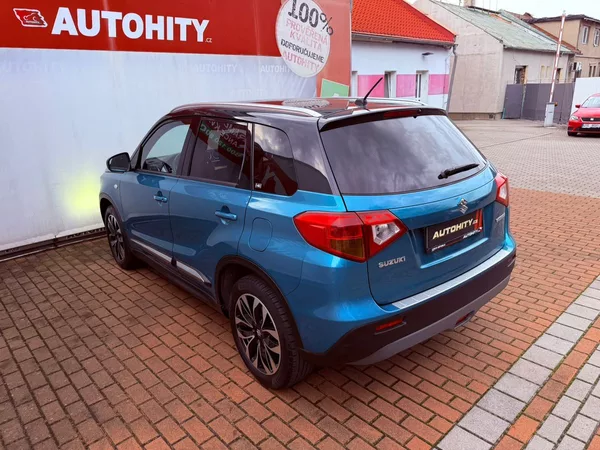 Suzuki Vitara 1.6 Comfort Aut., Serviska - foto 9