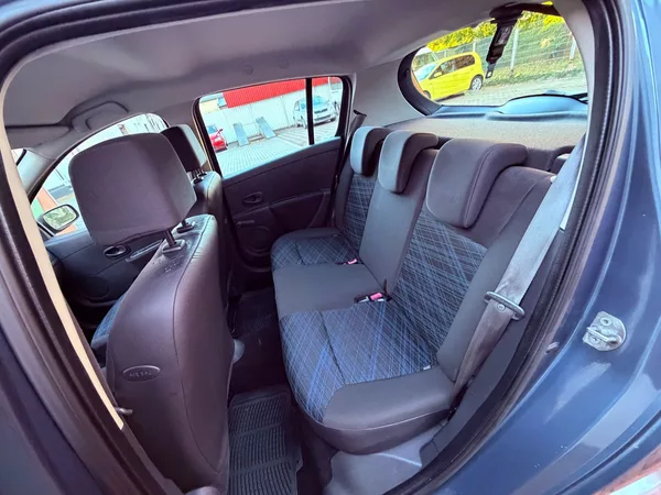 Renault Clio 1.2, ČR - foto 11