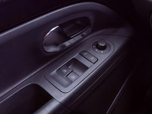 Volkswagen up! 1.0 Colour Serviska - foto 11