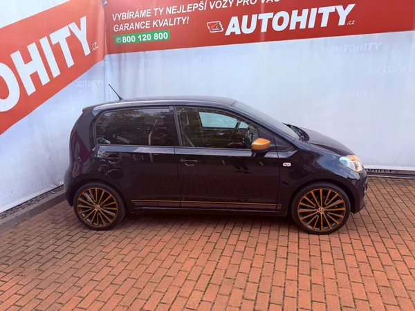 Volkswagen up! 1.0 Colour Serviska - foto 5