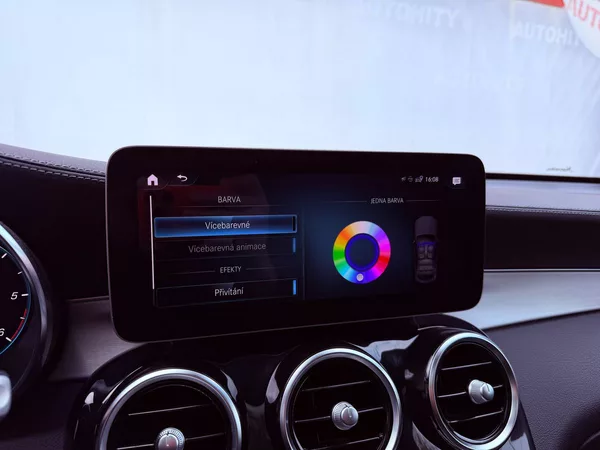 Mercedes-Benz GLC 300d 4Matic Coupe, ČR, Distron - foto 24