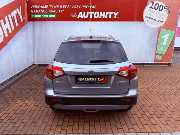Suzuki Vitara 1.6 Comfort+, Serviska, Navi - foto 7