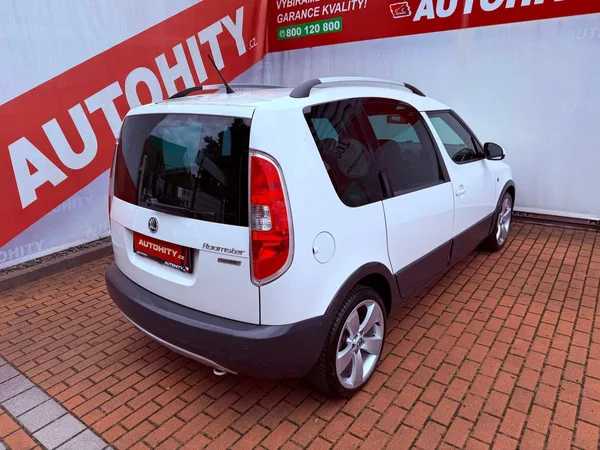 Škoda Roomster Scout 1.2 TSi, Pano, Serviska, - foto 6