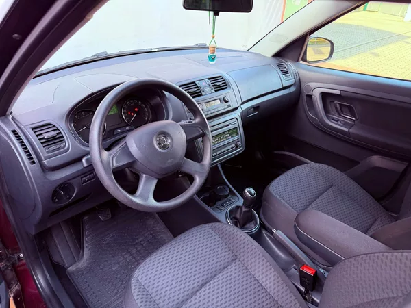 Škoda Roomster 1.2 TSi Ambition, Serviska, 1. - foto 14