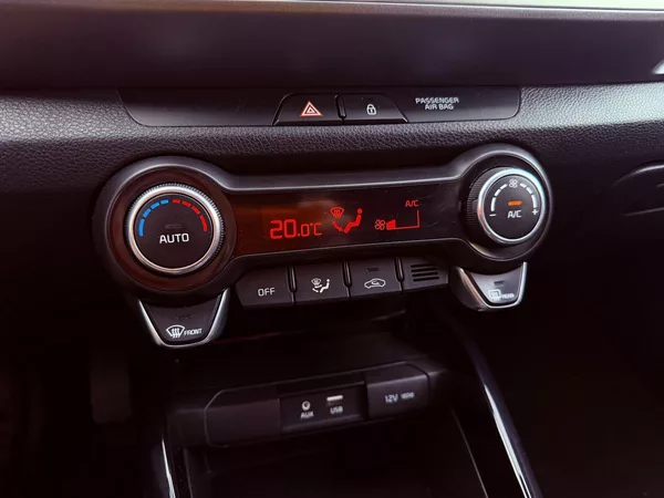 Kia Stonic 1.4 Exclusive, Serviska, TOP - foto 21