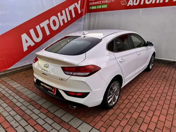 Hyundai I30 1.4 T-GDi Style, ČR, 34 tkm - foto 7