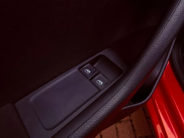 Škoda Fabia 1.2 TSi Ambition, ČR - foto 12
