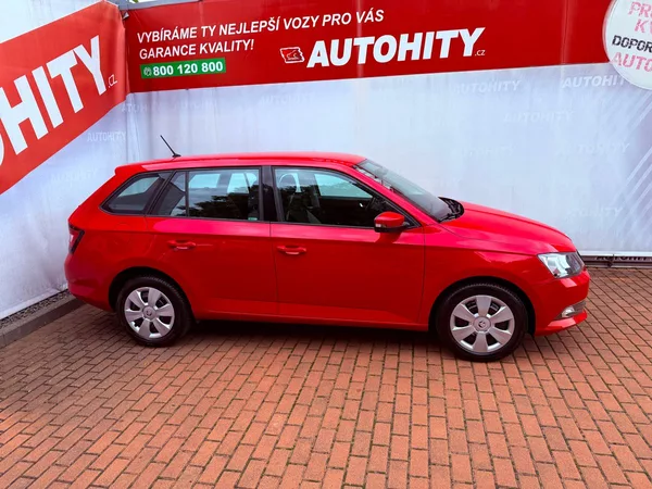 Škoda Fabia 1.2 TSi Ambition, ČR - foto 5
