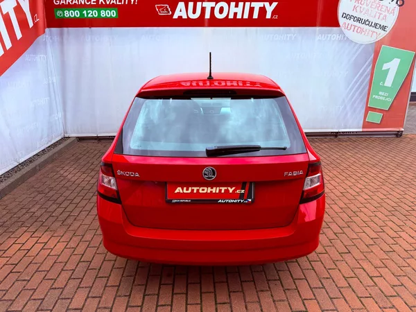 Škoda Fabia 1.2 TSi Ambition, ČR - foto 7