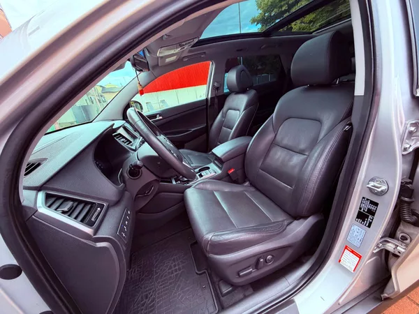 Hyundai Tucson 2.0 CRDi 4x4 Aut. Premium, ČR - foto 16