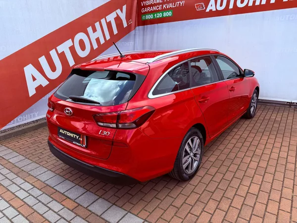 Hyundai I30 1.0 T-GDi Style ČR 1. Maj S.K. - foto 6