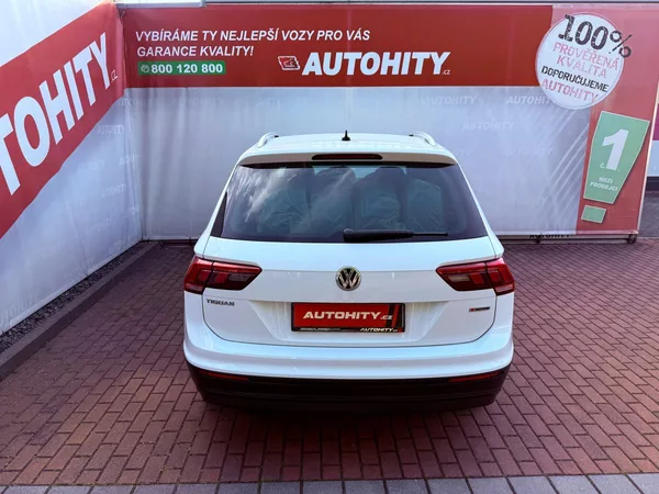 Volkswagen Tiguan 2.0 TDi DSG 4M, ČR, Serviska - foto 8