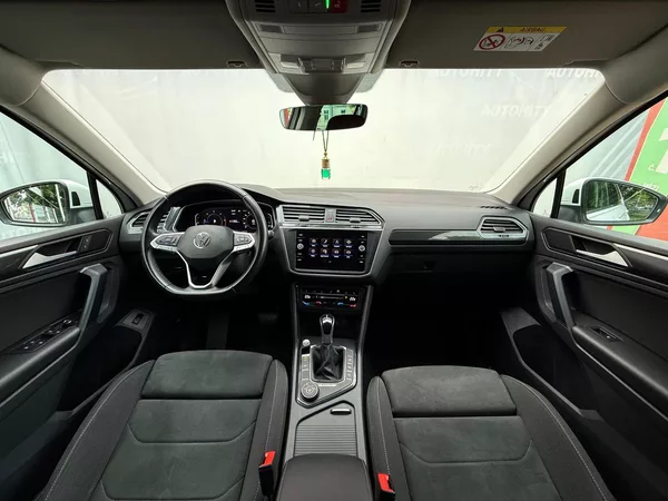 Volkswagen Tiguan 2.0 TDi Elegance DSG 4x4, ČR - foto 20