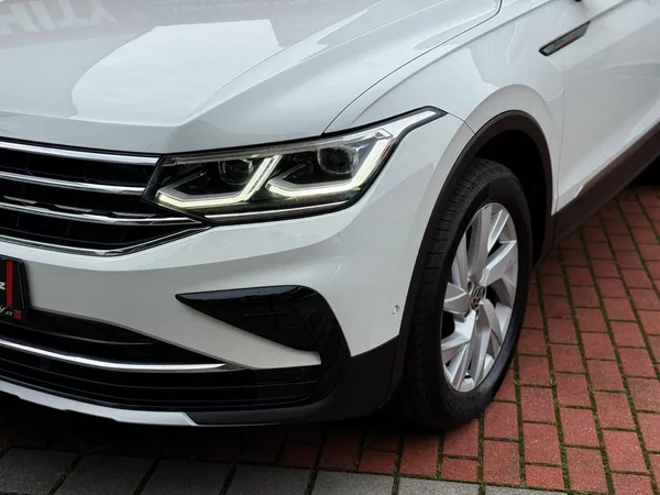 Volkswagen Tiguan 2.0 TDi Elegance DSG 4x4, ČR - foto 3