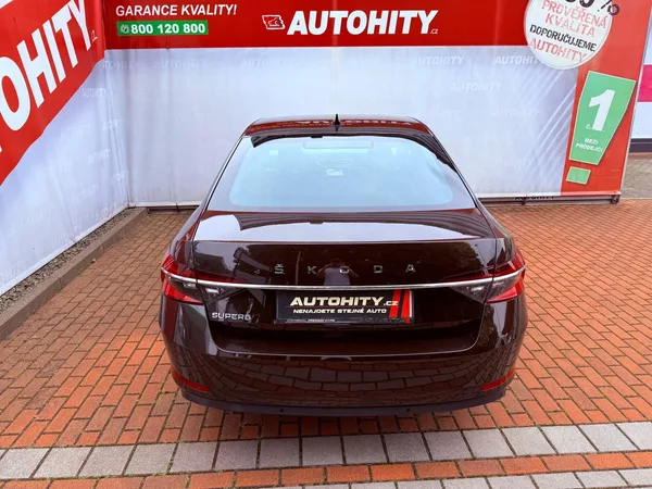 Škoda Superb 2.0 TDi Style, ČR, 1.Maj - foto 8