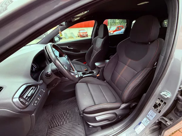Hyundai I30 1.5 T-GDi N Line DCT, ČR, 1.M - foto 13
