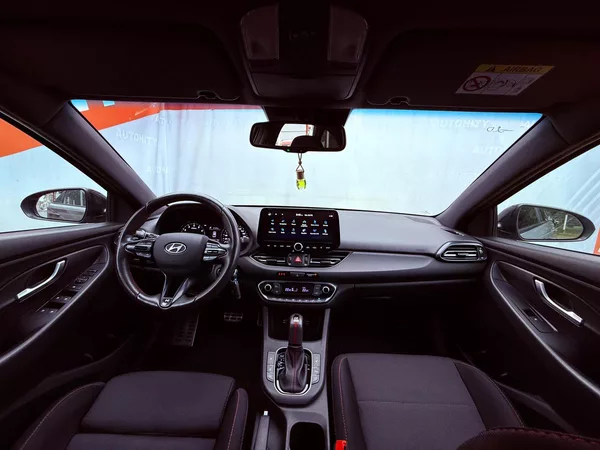 Hyundai I30 1.5 T-GDi N Line DCT, ČR, 1.M - foto 16
