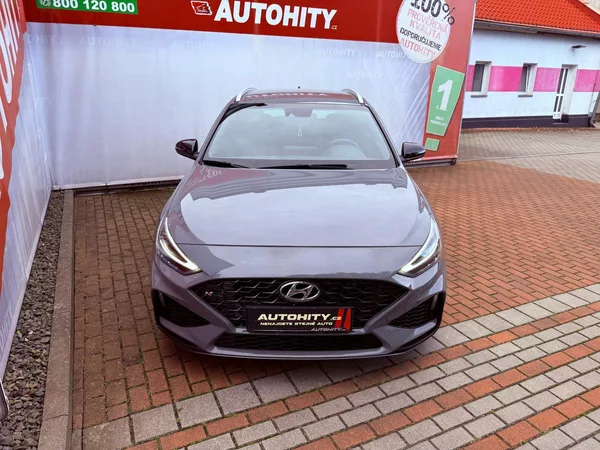 Hyundai I30 1.5 T-GDi N Line DCT, ČR, 1.M - foto 2