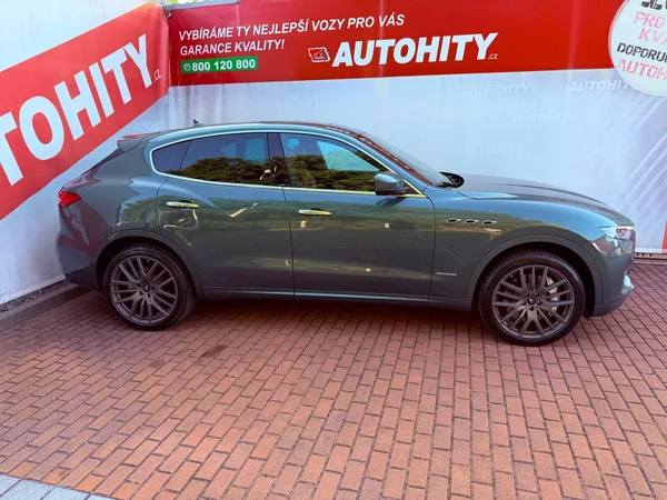 Maserati Levante S GrandLusso Q4 316 kW, ČR, B& - foto 6