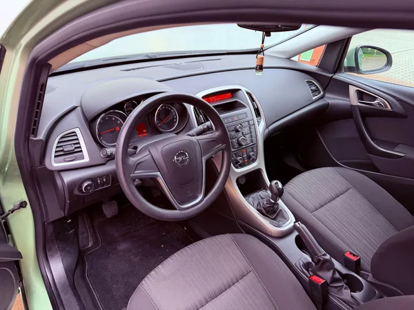 Opel Astra 1.4 EcoTec Design Edition - foto 12