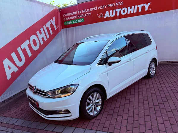 Volkswagen Touran 2.0 TDi Highline, ČR, 7 míst