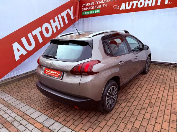 Peugeot 2008 1.2 PureTech Active, ČR, 1.Maj - foto 7