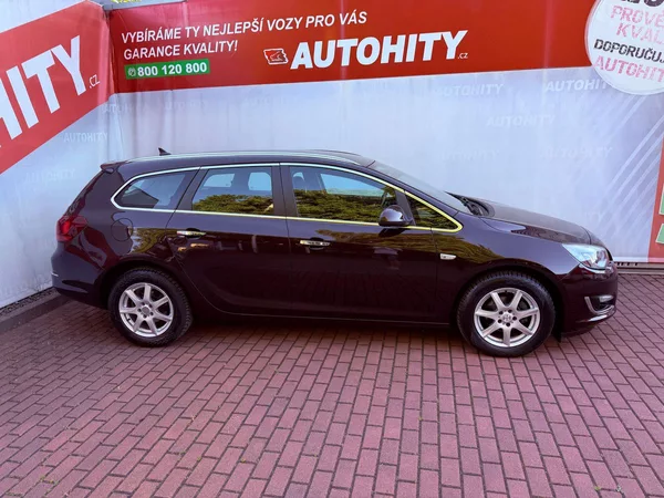 Opel Astra 1.4 Turbo Innovation Aut., S.K - foto 6