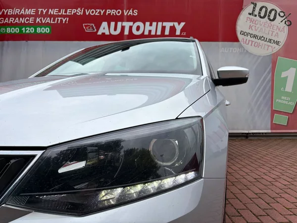 Škoda Fabia 1.2 TSi Style, ČR, Serviska - foto 3