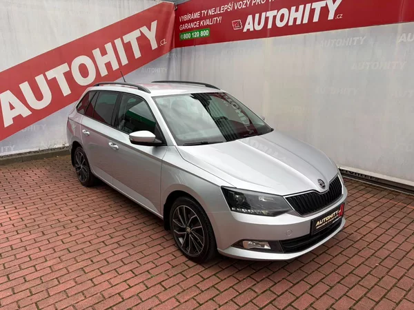 Škoda Fabia 1.2 TSi Style, ČR, Serviska - foto 5