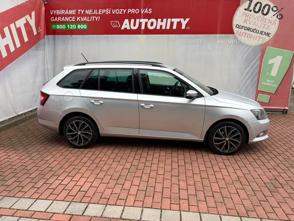 Škoda Fabia 1.2 TSi Style, ČR, Serviska - foto 6