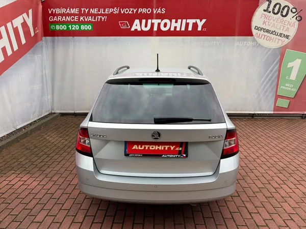 Škoda Fabia 1.2 TSi Style, ČR, Serviska - foto 8