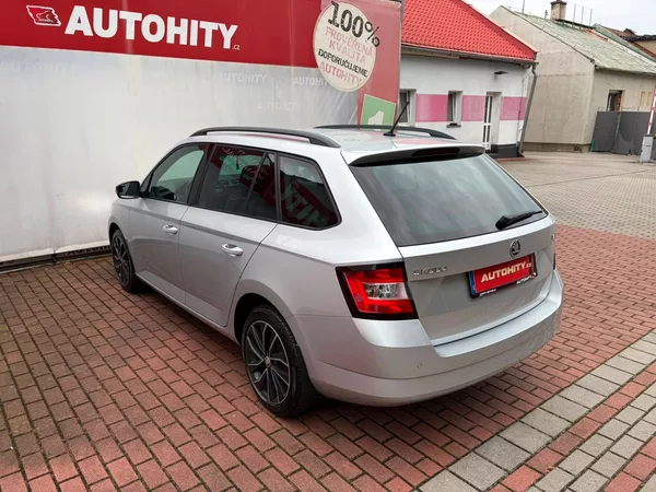 Škoda Fabia 1.2 TSi Style, ČR, Serviska - foto 9