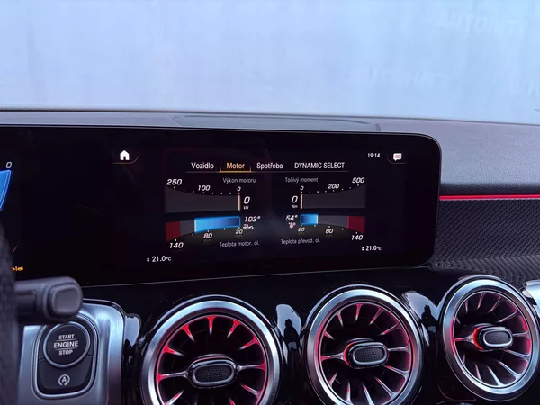 Mercedes-Benz GLB 35 AMG 4Matic 8G, ČR, 1.Maj, S - foto 25